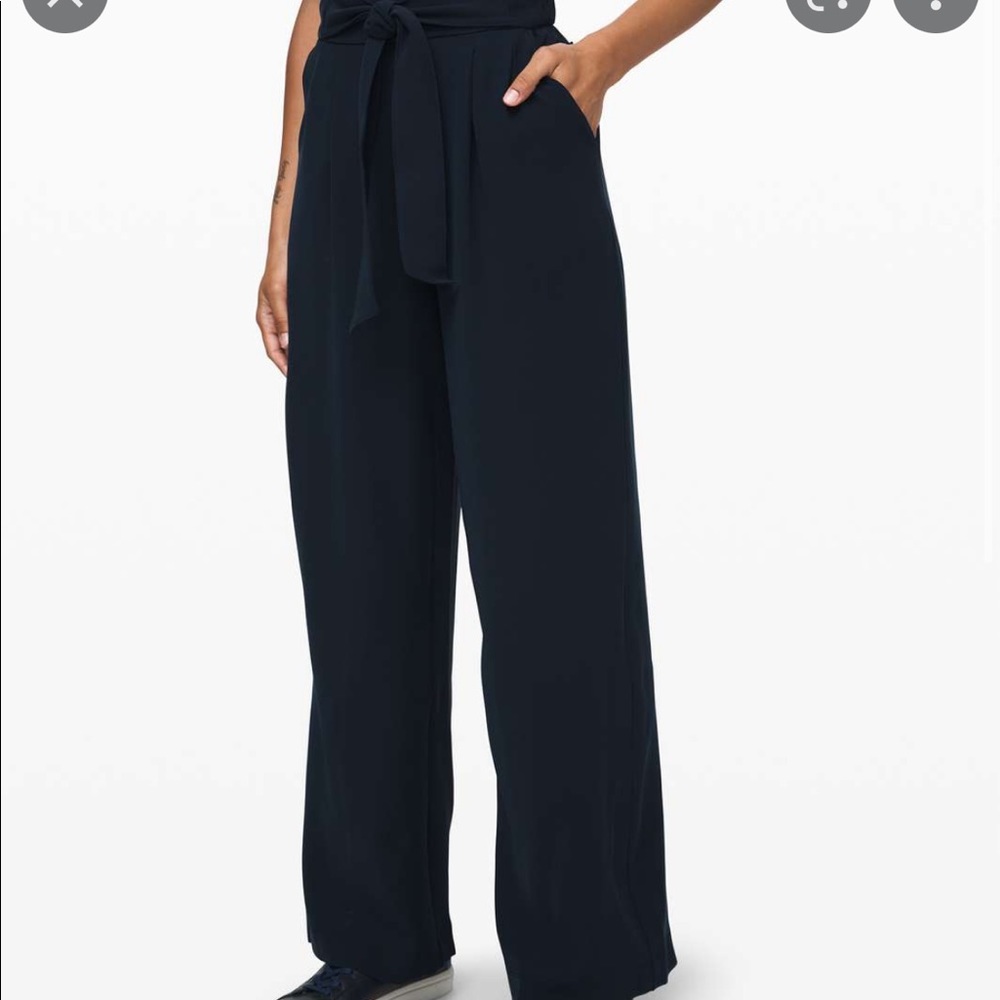 Lululemon Noir Pant in True Navy 6